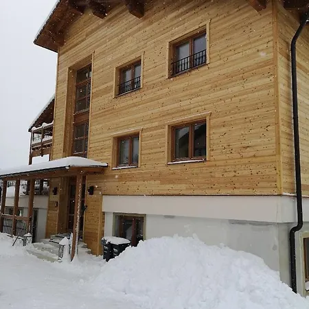 شقة فندقية Schneekristall آيش